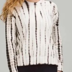 Lululemon tie-dye sweater